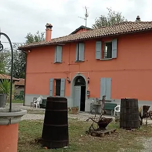 agriturismo-la-riccardina.emilia-romagnahotels.net/