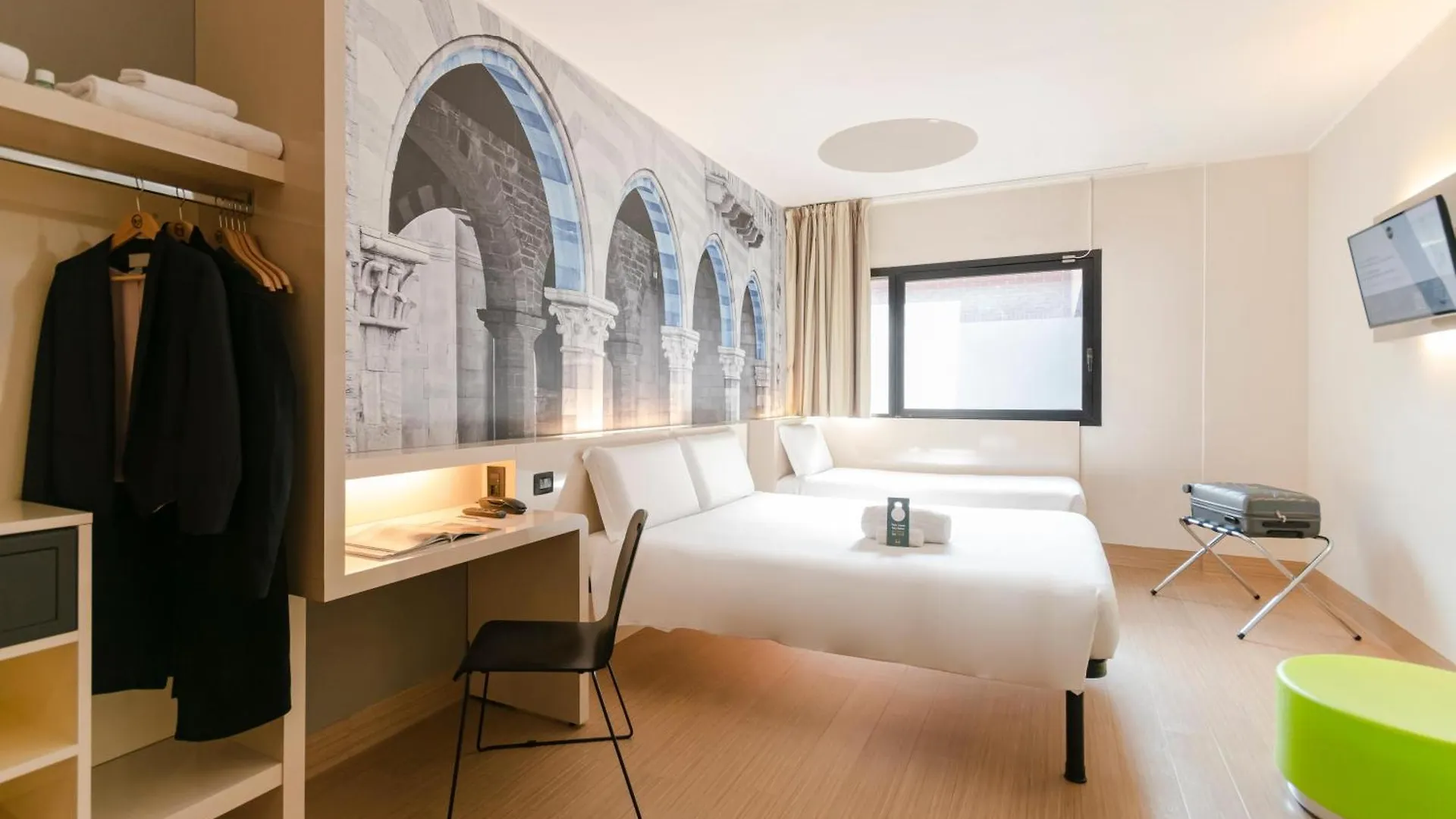 B&B Hotel Como Camerlata 3*,  Italy