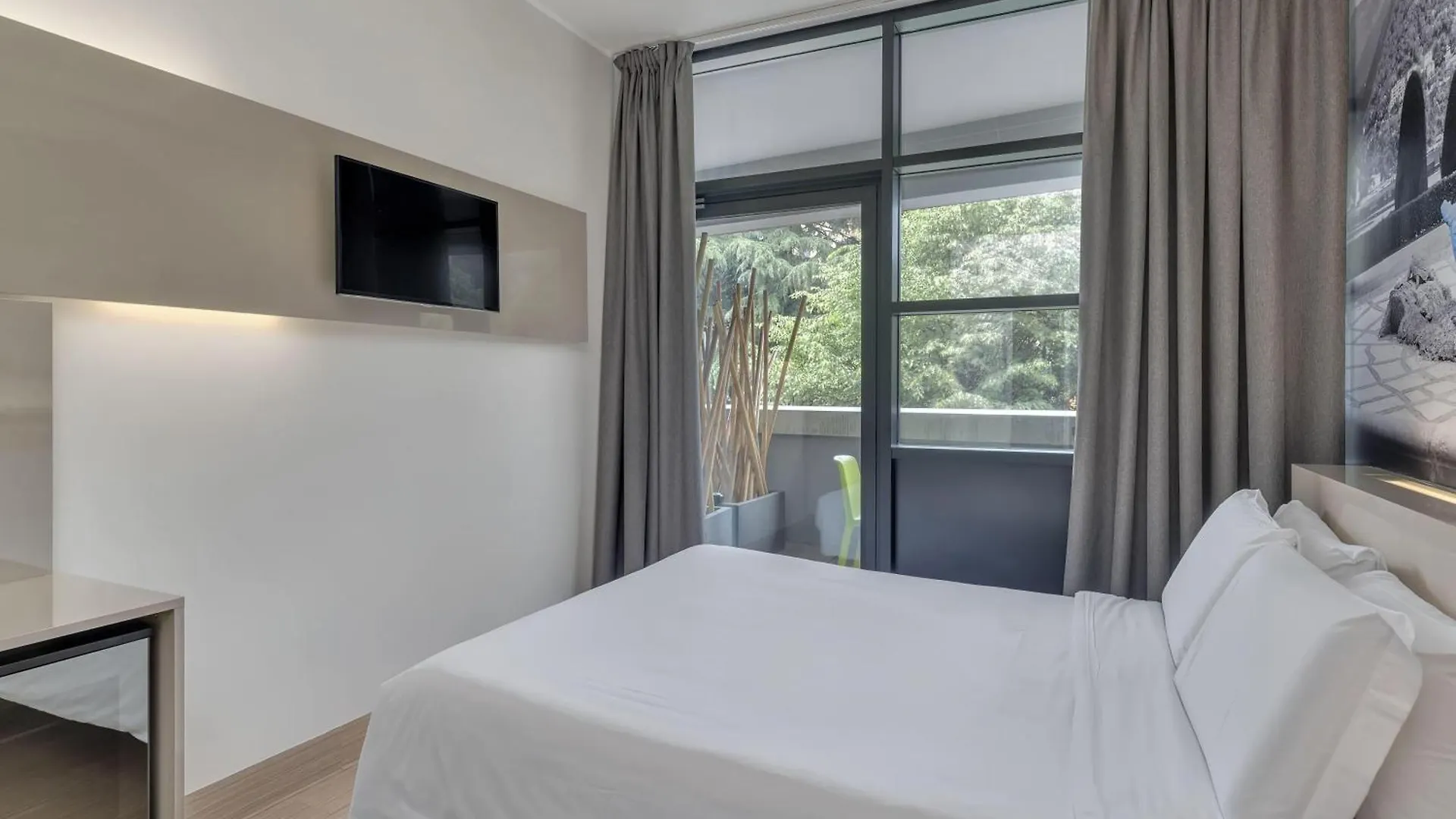 B&B Hotel Como Camerlata 3*,