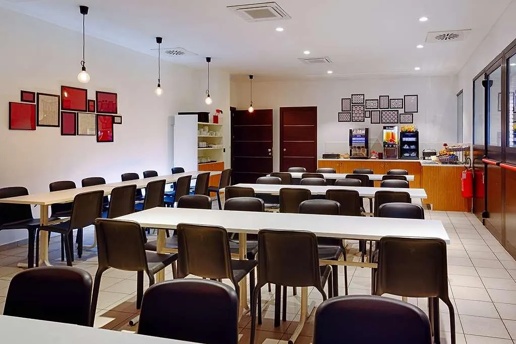 B&B Hotel Como Camerlata 3*,  Italien